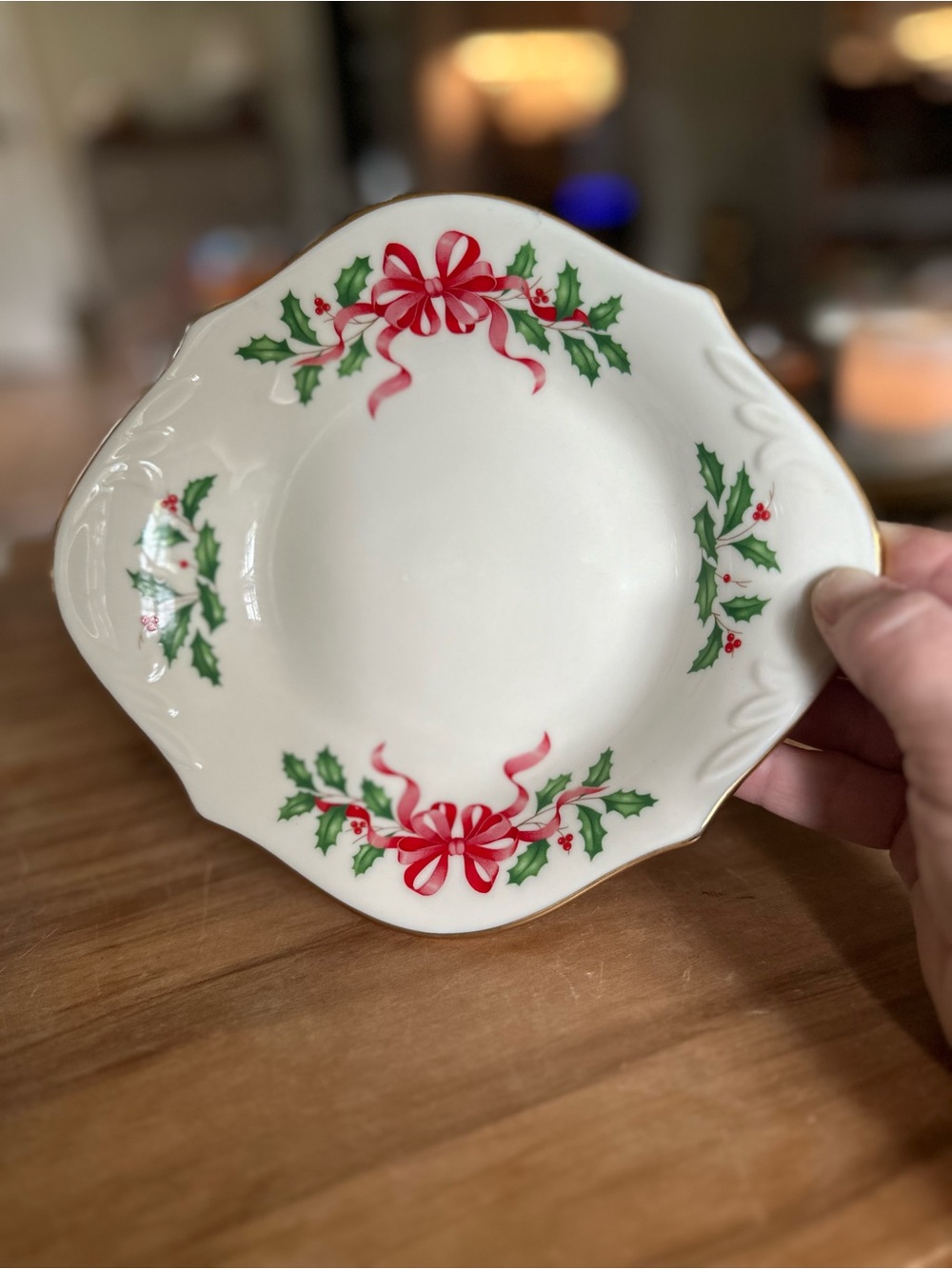 Lenox Holiday Porcelain dish with bows and holly about 6” candy candle tablewear